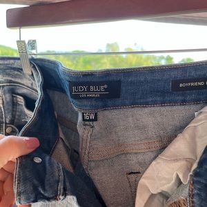 Judy Blue boyfriend Jeans